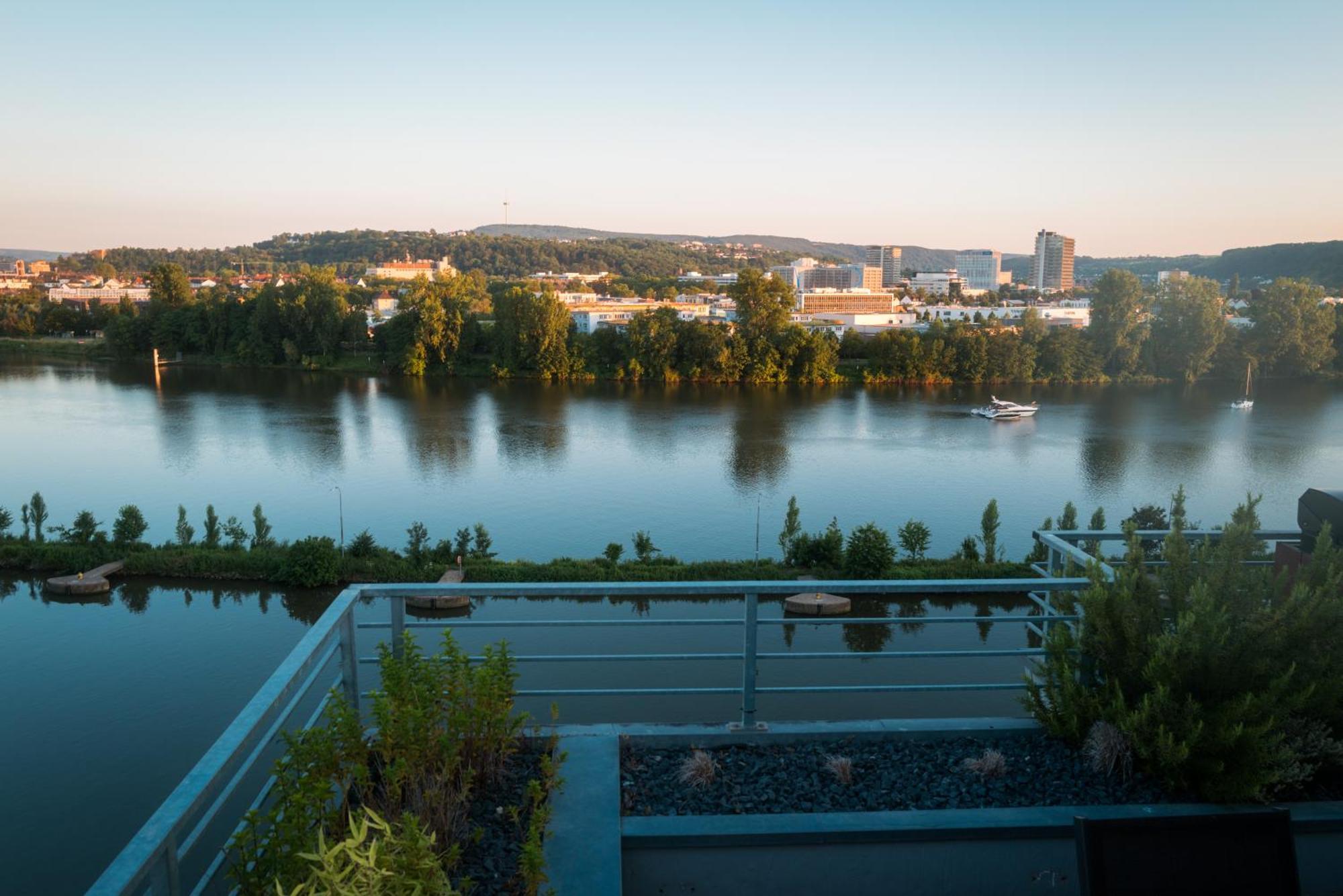 Penthouse Wohnung Mit Schoenem Moselblick In Metternich Koblenz  Eksteriør billede