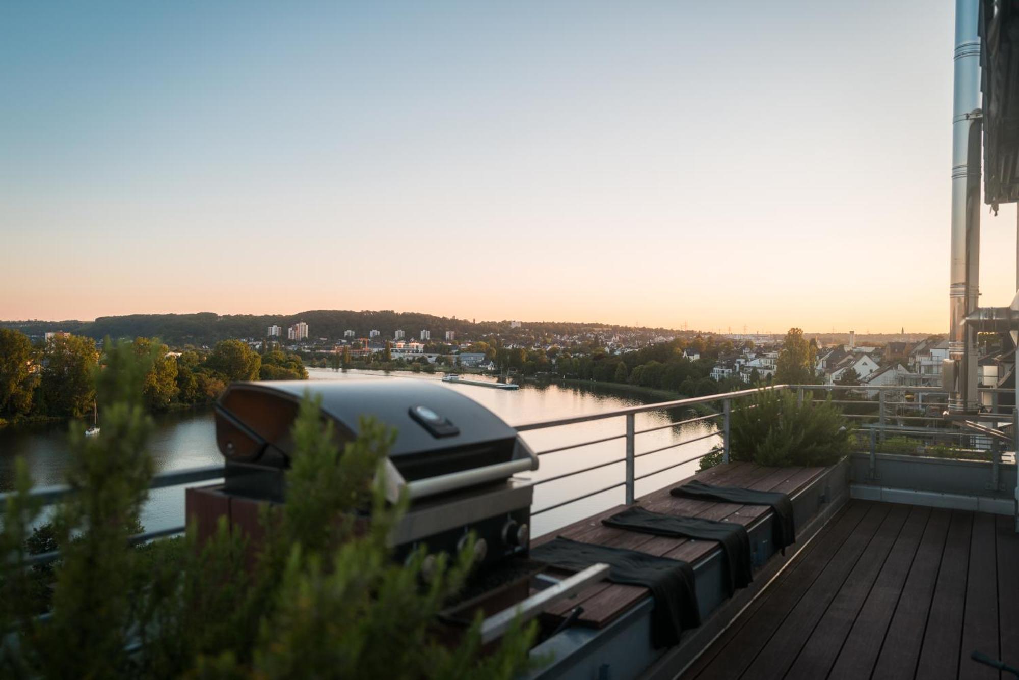 Penthouse Wohnung Mit Schoenem Moselblick In Metternich Koblenz  Eksteriør billede