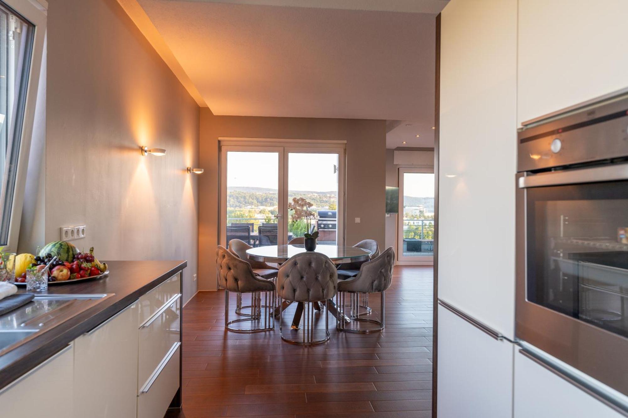 Penthouse Wohnung Mit Schoenem Moselblick In Metternich Koblenz  Eksteriør billede