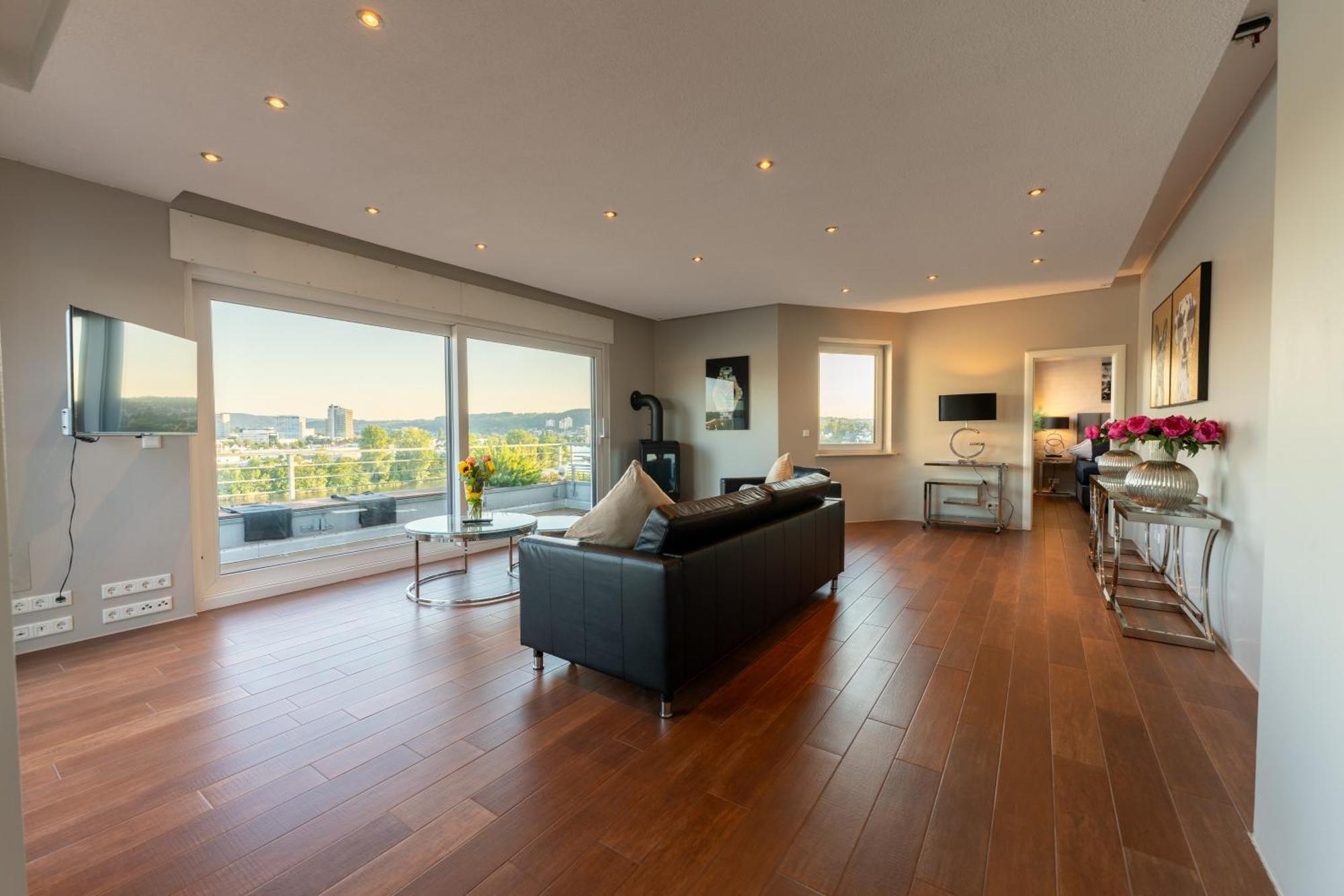 Penthouse Wohnung Mit Schoenem Moselblick In Metternich Koblenz  Eksteriør billede