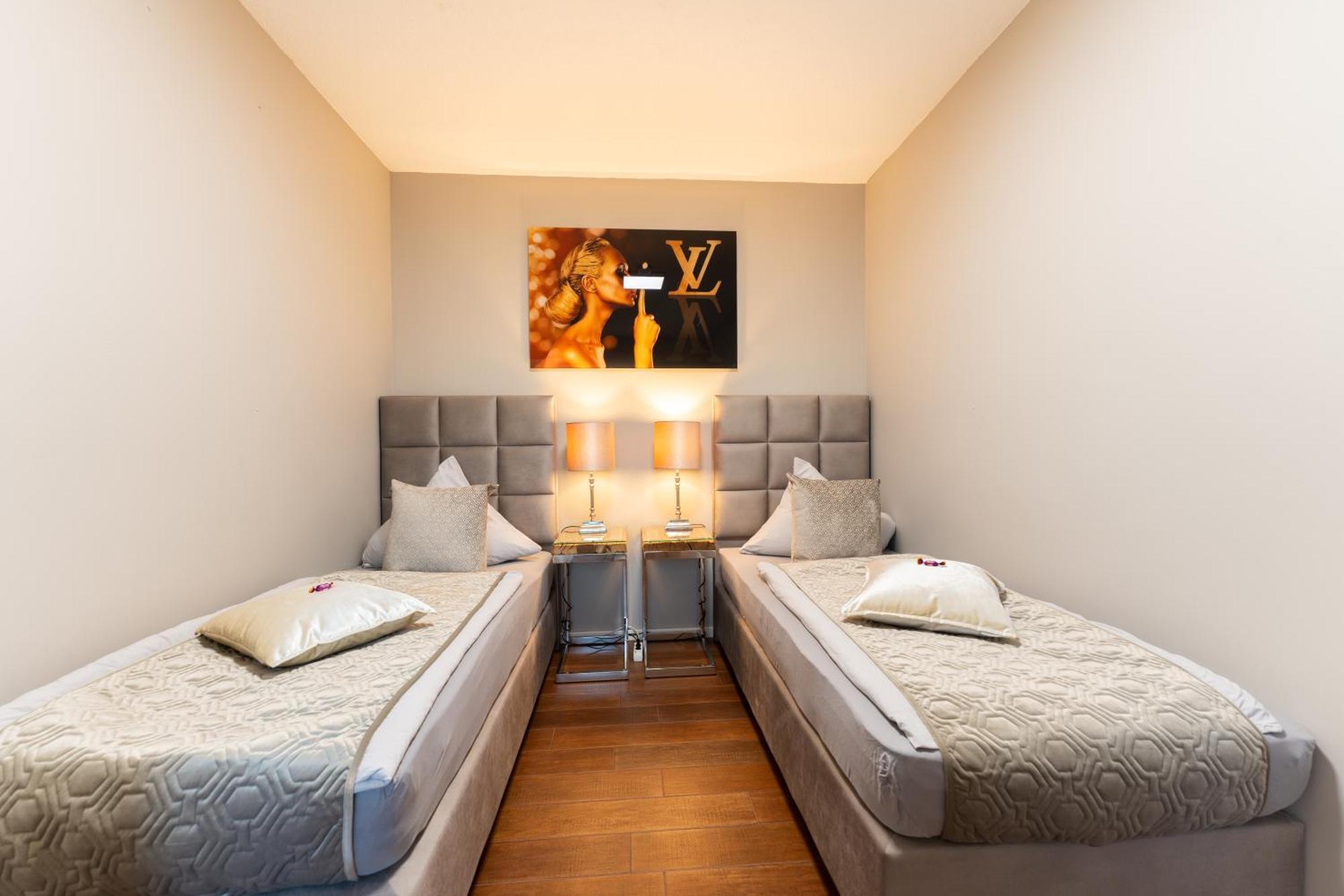 Penthouse Wohnung Mit Schoenem Moselblick In Metternich Koblenz  Eksteriør billede